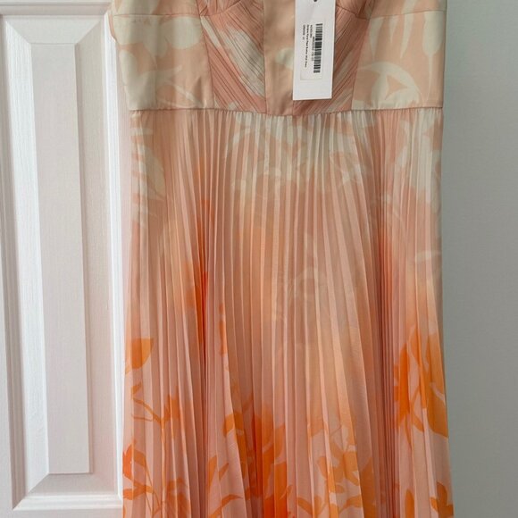 Karen Millen Floral Dress US8/US12 NWT - Picture 2 of 7
